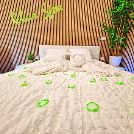 Relax Spa-4 Pers-Jacuzzi-Parking-Jardin-Clim-Colmar Muntzenheim Extérieur photo