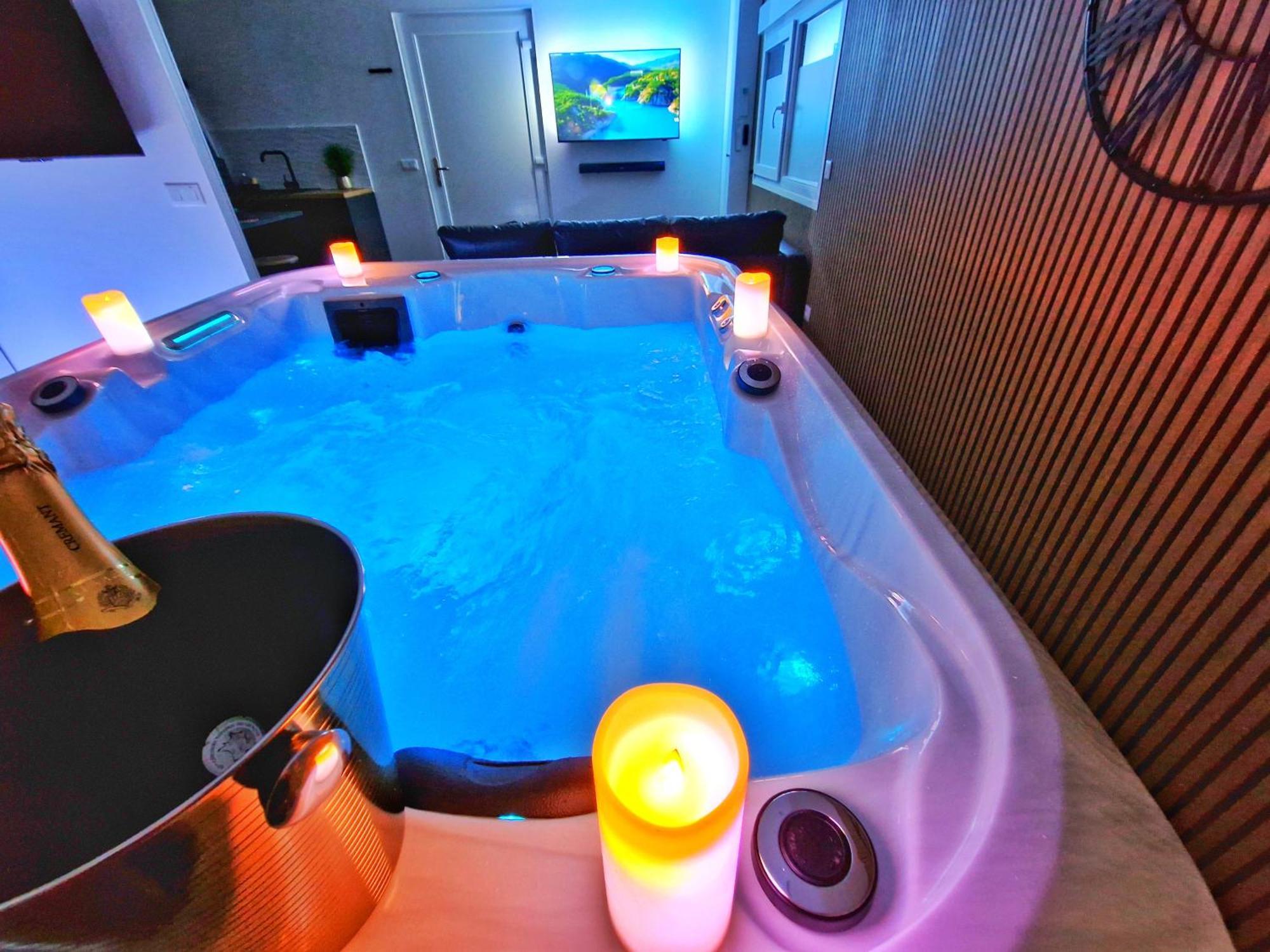 Relax Spa-4 Pers-Jacuzzi-Parking-Jardin-Clim-Colmar Muntzenheim Extérieur photo